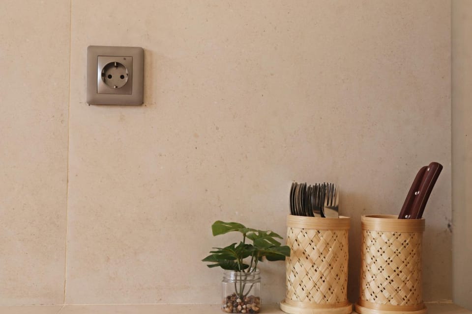 Property building, Decorative detail, Communal kitchen, kitchen