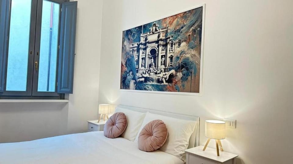 Bed, Photo of the whole room, Decorative detail, Bedroom