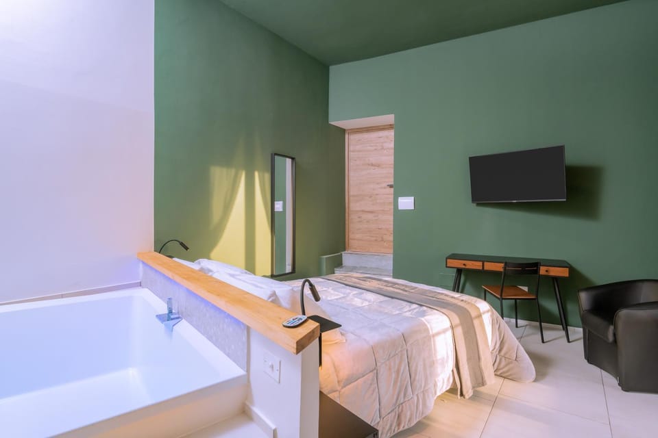TV and multimedia, Evening entertainment, Bedroom