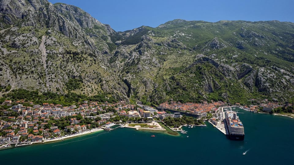 Natural landscape, Bird's eye view