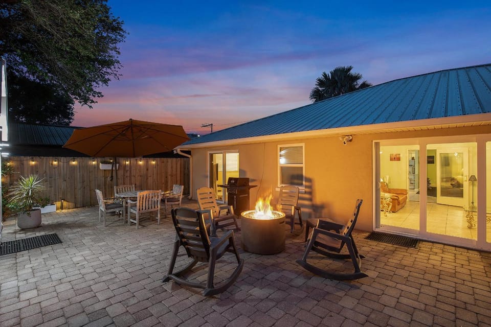 Evergreen House in New Smyrna Beach