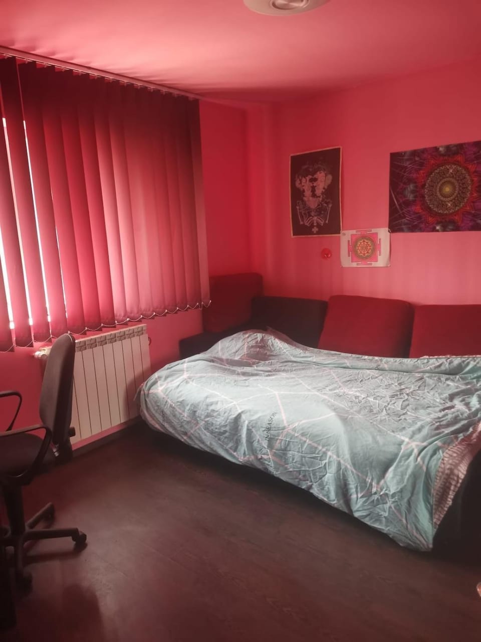 Central, Artistic, Spiritual Apartment in Timisoara