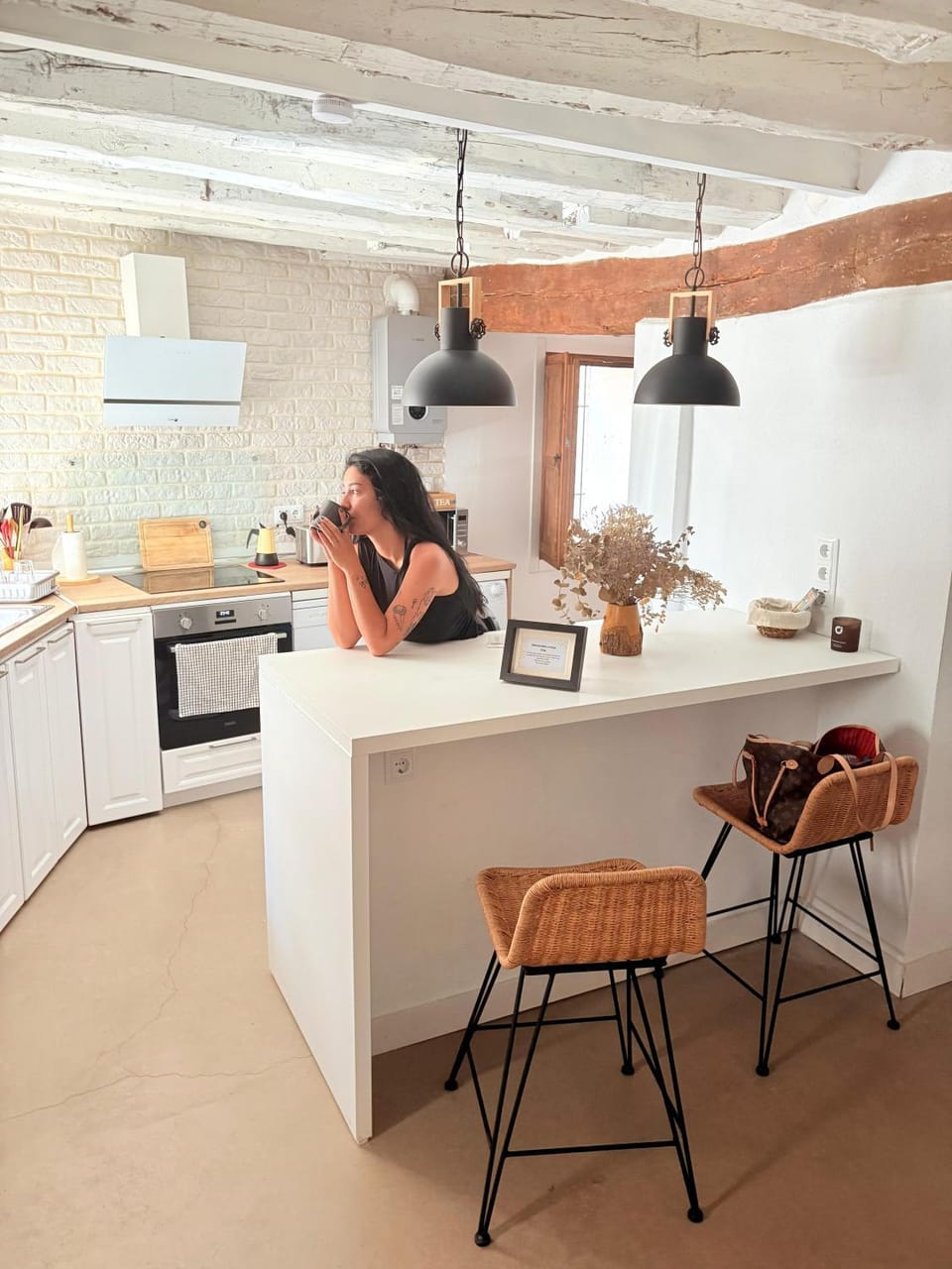 Kitchen or kitchenette, Breakfast