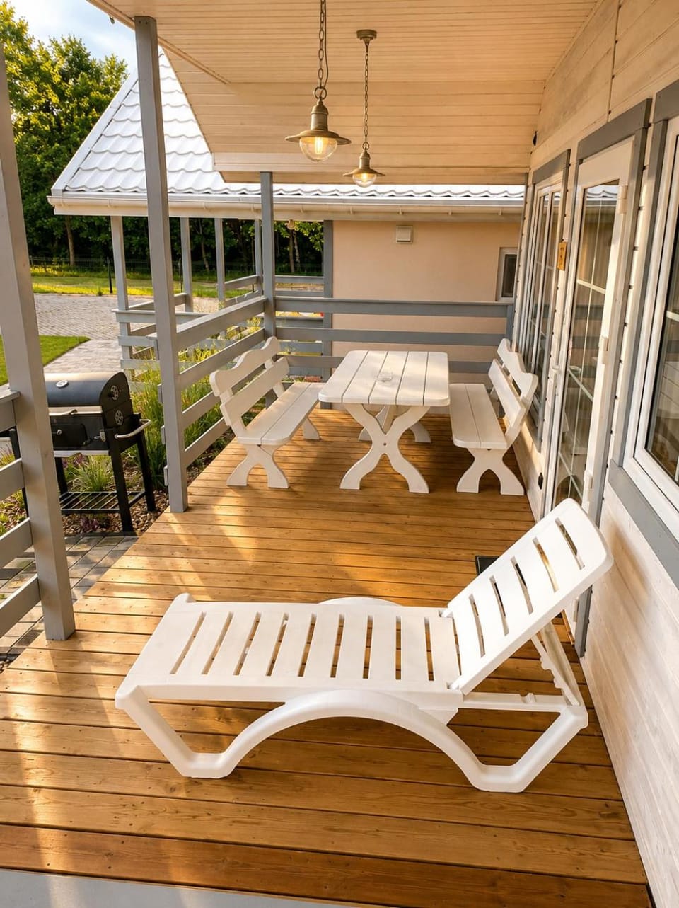 Balcony/Terrace, sunbed