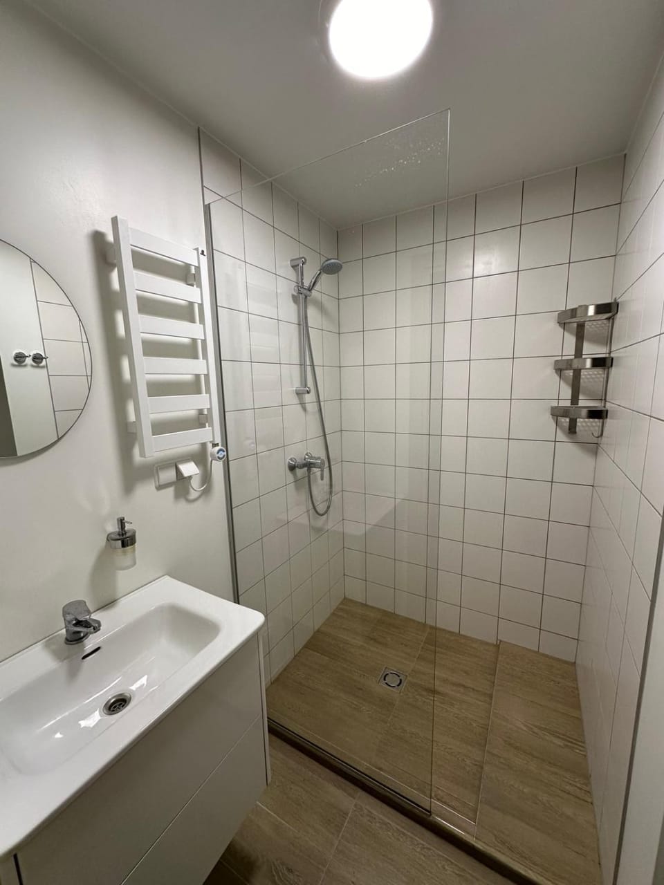 Shower, Bathroom, towels