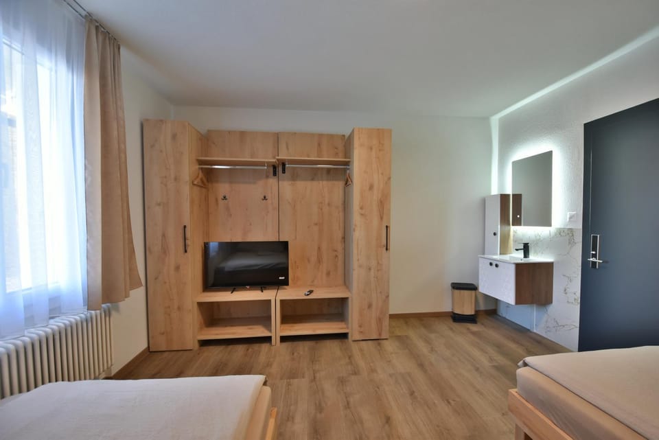 Hotel Waldegg Zuchwil Hotel in Canton of Bern (Region)