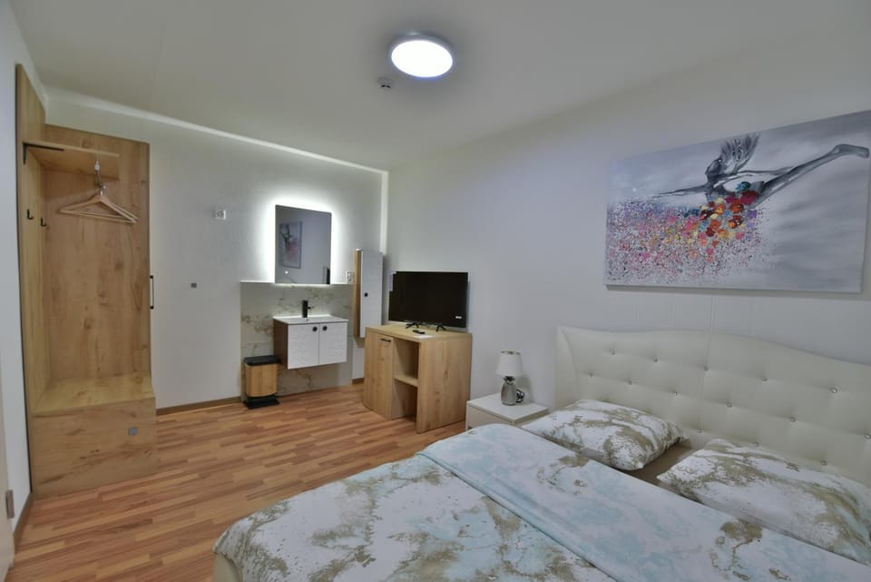 Hotel Waldegg Zuchwil Hotel in Canton of Bern (Region)