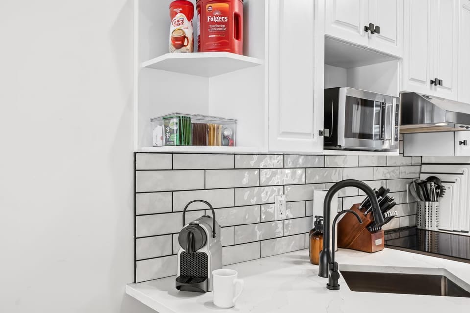 Coffee/tea facilities