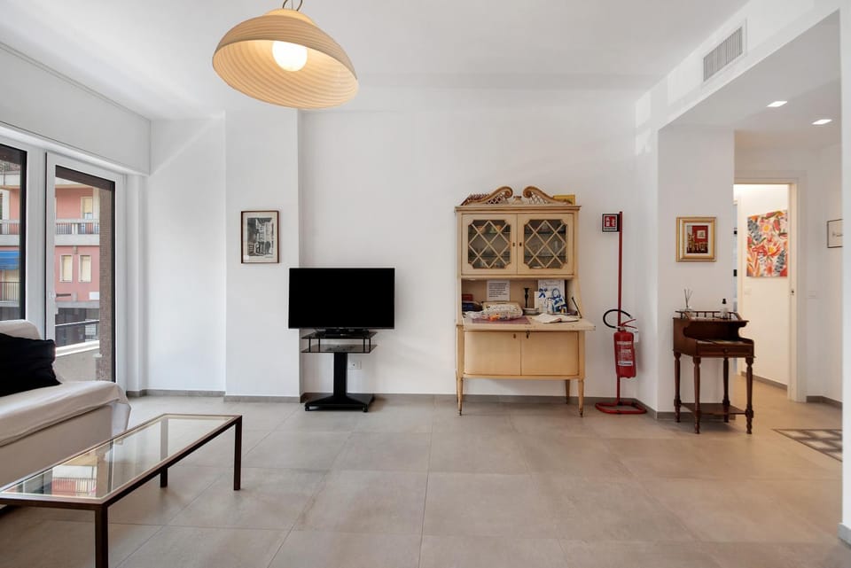 Property building, Living room