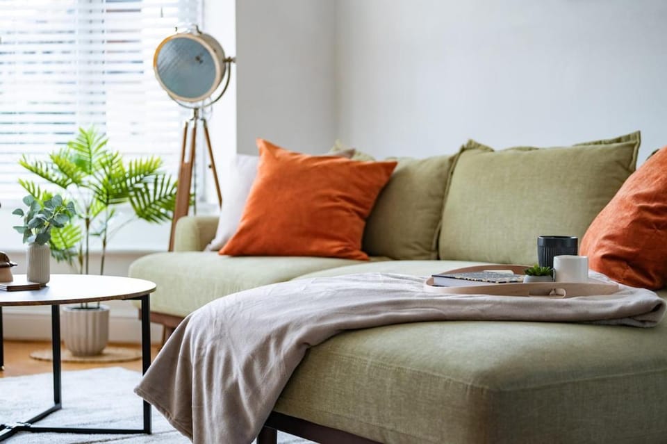 4 Bed Sheffield House with Parking leisure or contractor House in Sheffield