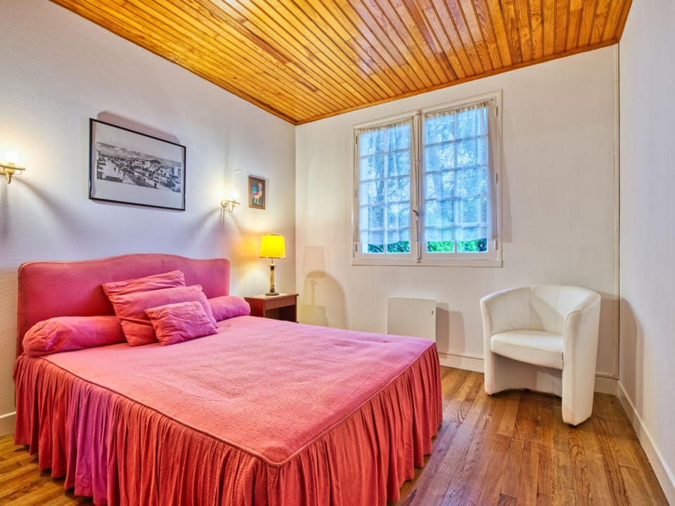Holiday Home L'étang by Interhome House in Lacanau