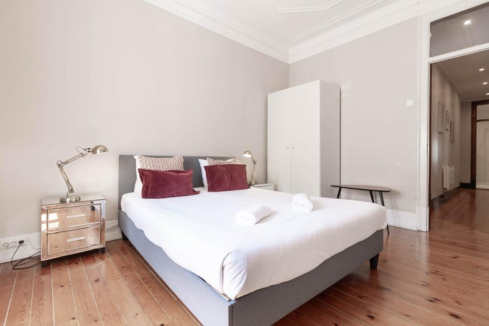 Bed, Bedroom, wardrobe