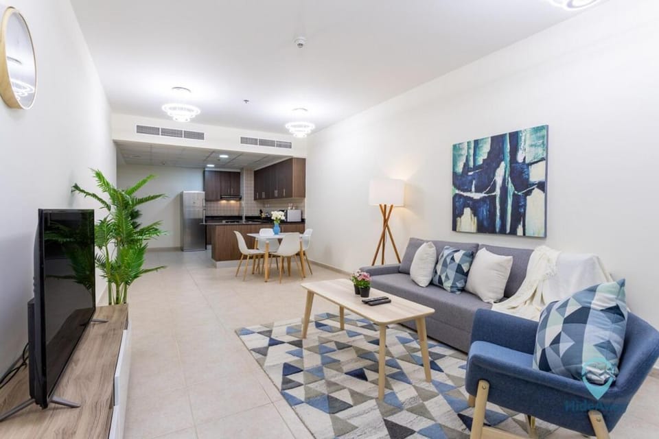 1BR Charming Modern 5Min to Beach Dubai Marina Apartment in Dubai