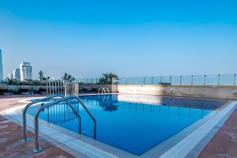 1BR Charming Modern 5Min to Beach Dubai Marina Apartment in Dubai