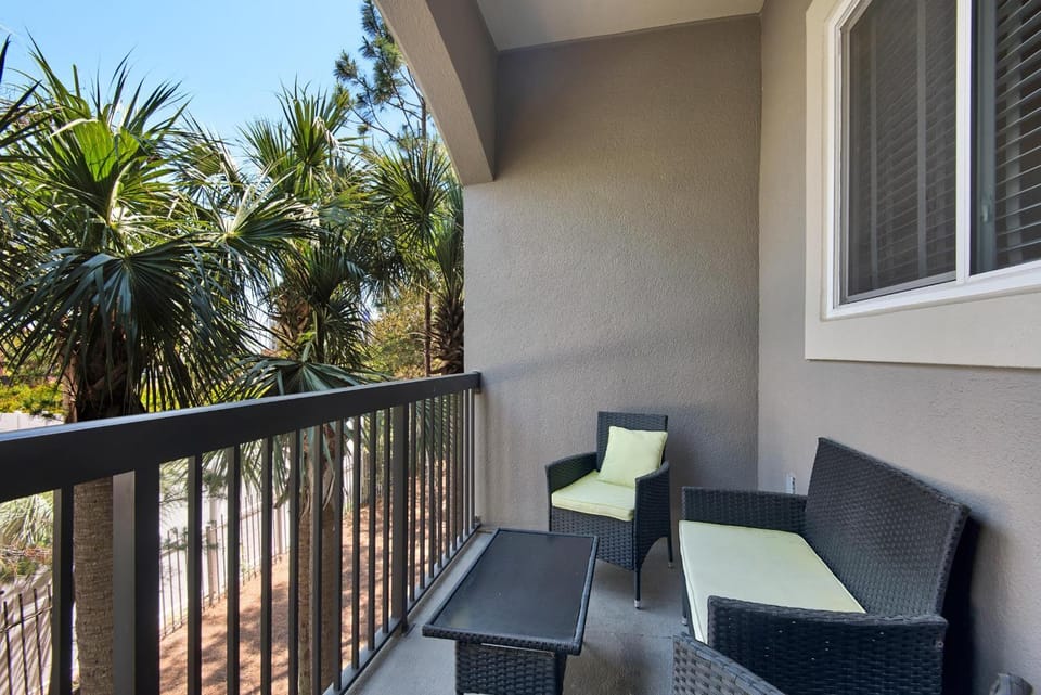 Alerio B204 House in Miramar Beach