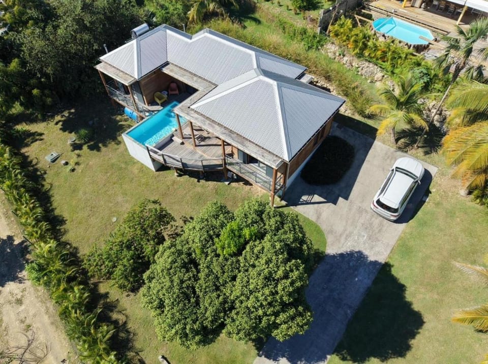 La Petite Villa proche de la plage Villa in Sainte-Anne
