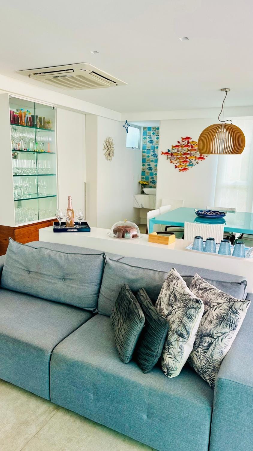 Bathroom, Living room, Seating area, Dining area, air conditioner