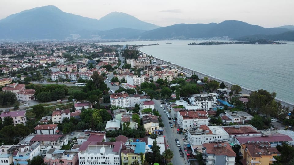 City view, City view, Sea view