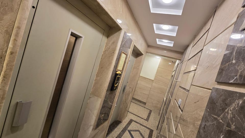 طيبة بجامعة الدول بجوار مطعم أسماك قدورة Apartment in Egypt