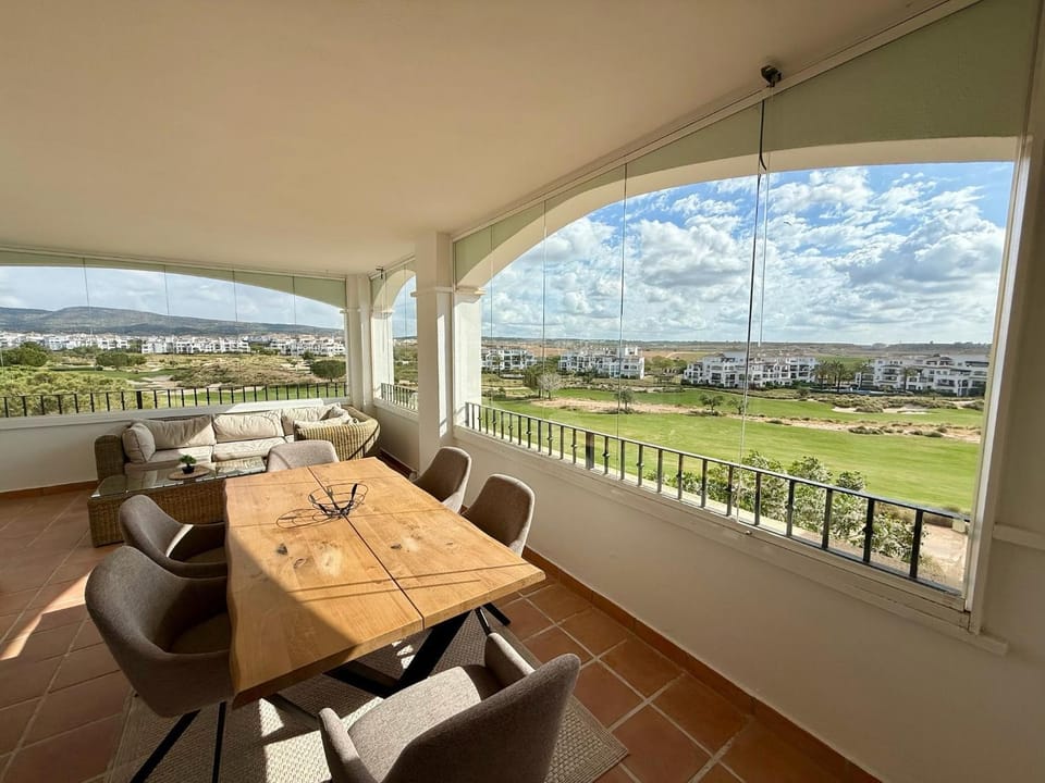View (from property/room), Balcony/Terrace