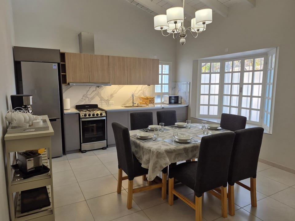 TV and multimedia, Dining area