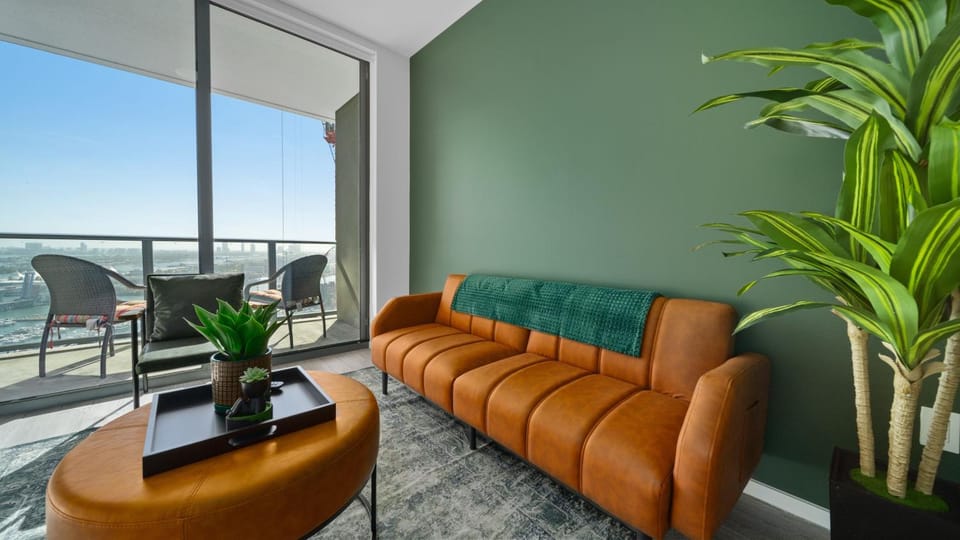 2-Bedr Downtown Miami Condo Bay Views Apartment in Miami