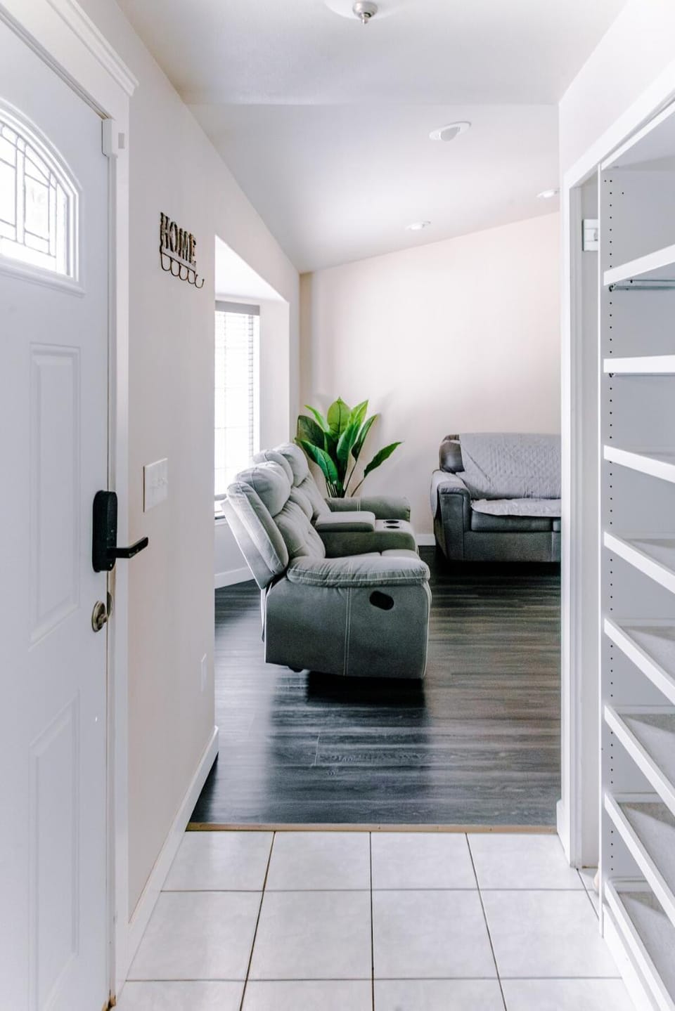 4-bedroom Burlington with AC & Wifi House in Washington