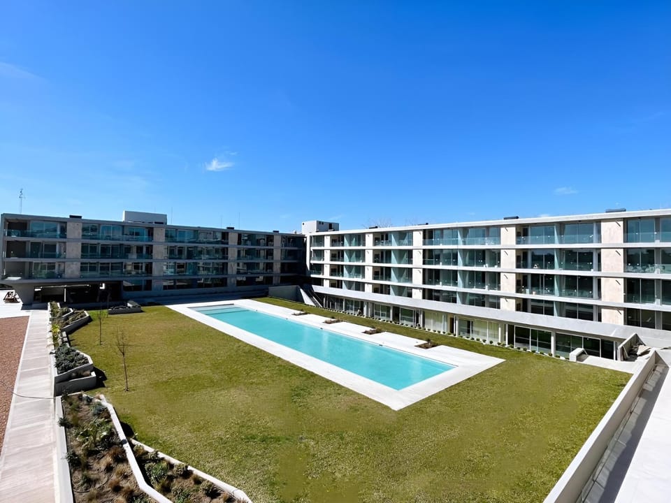 Garden, Swimming pool