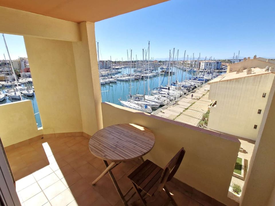 Résidence Terrasses De La Mediterranee 1 - 2 Pièces 4 couchages PORT LEUCATE MAE-9171 Apartment in Leucate