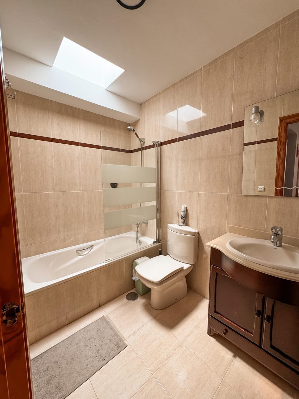 Bathroom, Bath