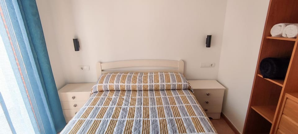 Bed, Bedroom, wardrobe