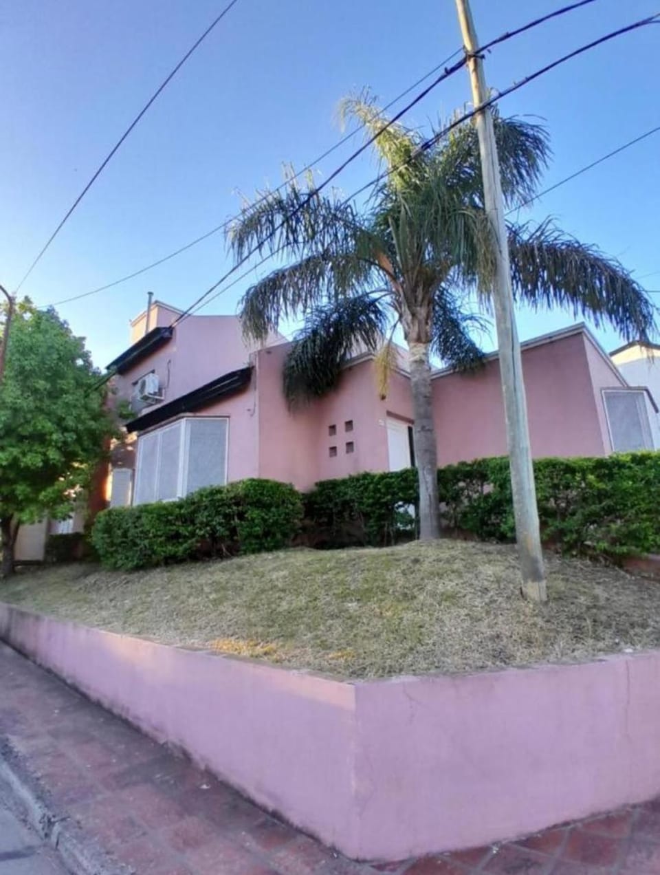 Property building, Day