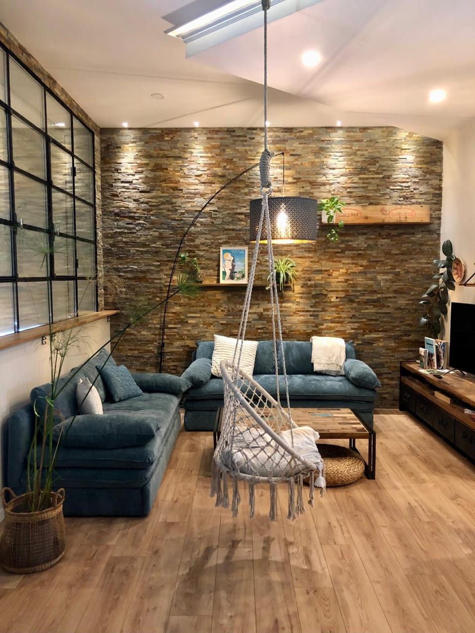 TV and multimedia, Living room, Seating area