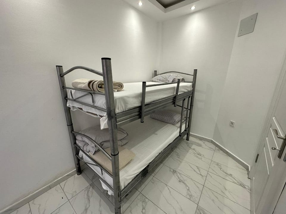 Bed, Bedroom, cot, bunk bed