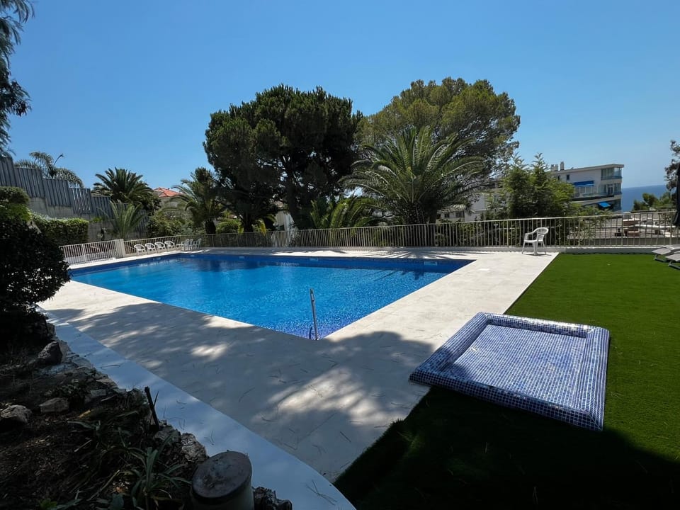 Villa Estérel Large Studio with Terrace Apartment in Cannes