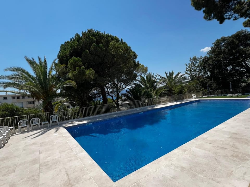 Villa Estérel Large Studio with Terrace Apartment in Cannes