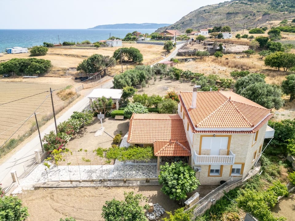Property building, View (from property/room), Garden view, Mountain view, Sea view