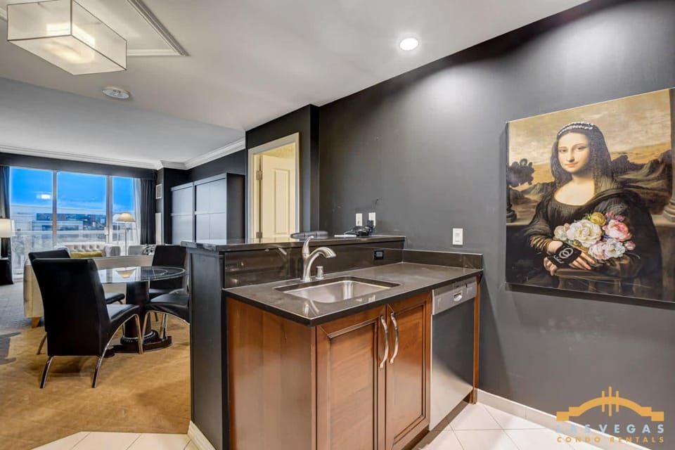 MGM Signature-04-602 1Br 2Ba Balcony Suite House in Las Vegas Strip