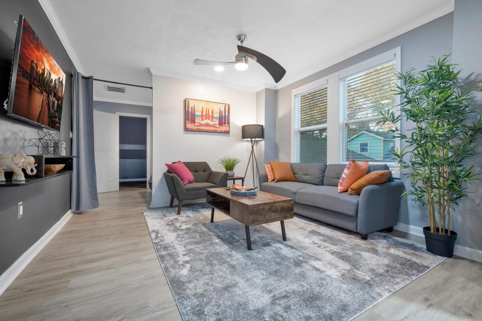 Energy Loft- Sleeps 3 Apartment in Atlanta