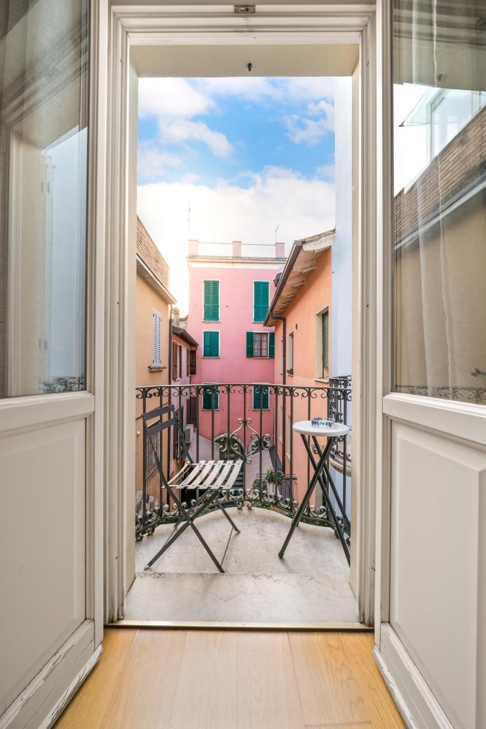 Patio, Day, View (from property/room), Balcony/Terrace