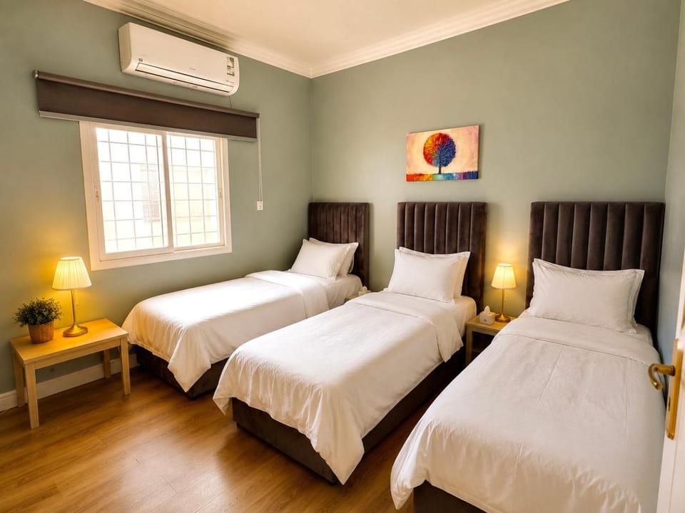 شقة واسعة وأنيقة ثلاث غرف نوم Apartment in Al Khobar