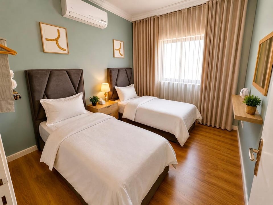 شقة واسعة وأنيقة ثلاث غرف نوم Apartment in Al Khobar