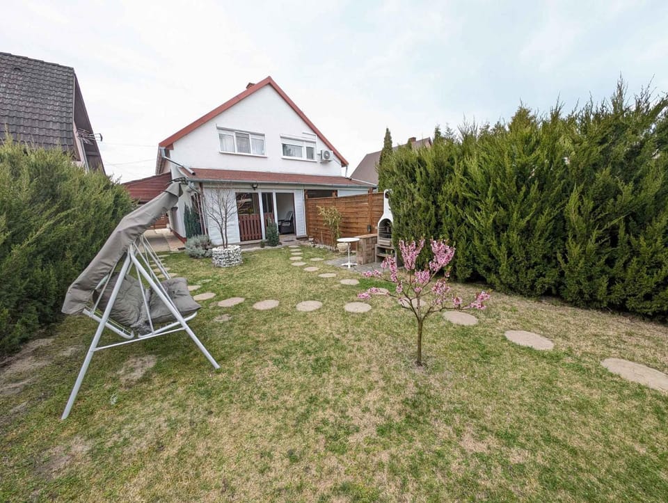 Summer, BBQ facilities, Garden