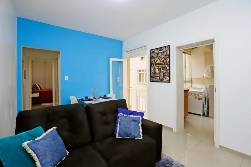 Living room, Seating area, Dining area, pet friendly