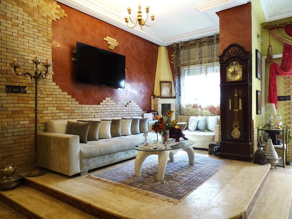 Moroccan apartment riad style Apartment in Fes