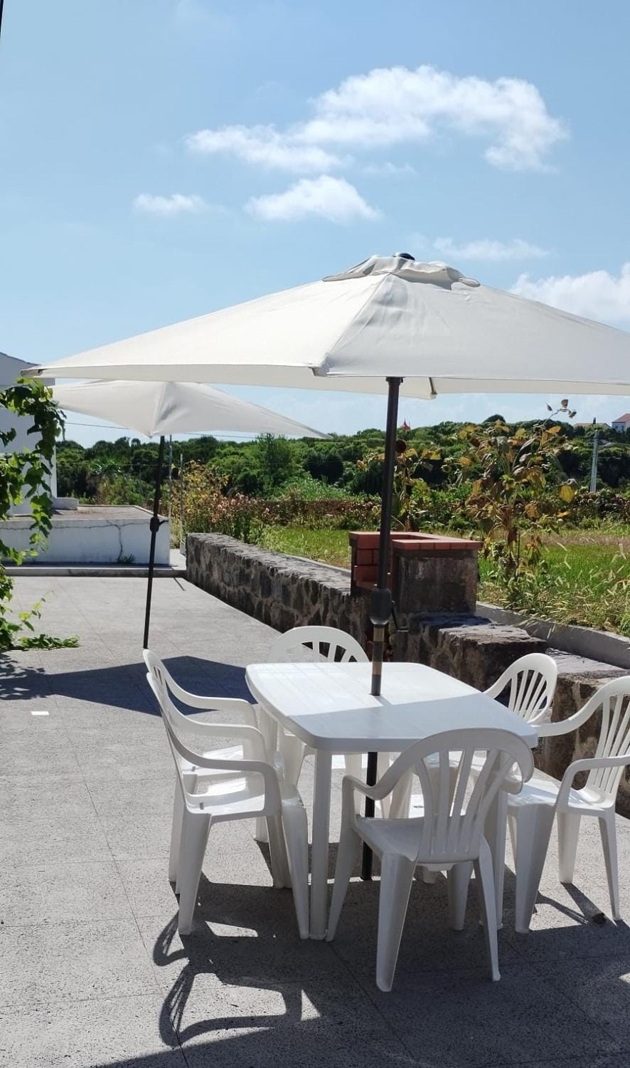 Property building, Natural landscape, View (from property/room), Balcony/Terrace, Dining area
