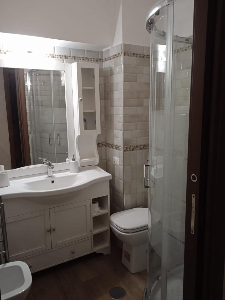 Bathroom, bidet