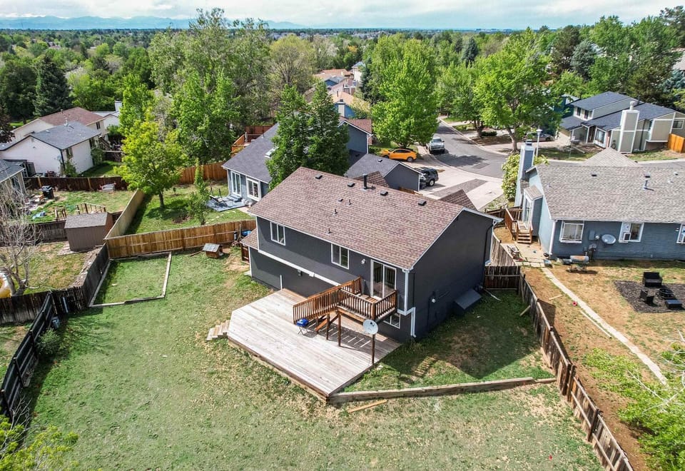 Cozy Family Home with Large Yard near Quincy reservoir House in Aurora