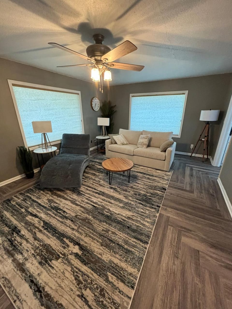 TV and multimedia, Living room, Seating area