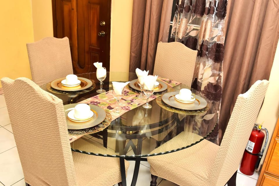 Embassy Royale Apartment in Kingston